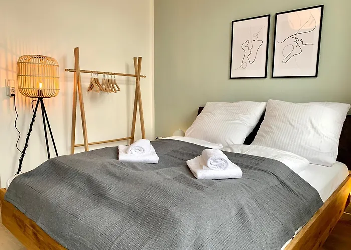 Cozy One Bedroom Apartment In Augsburg