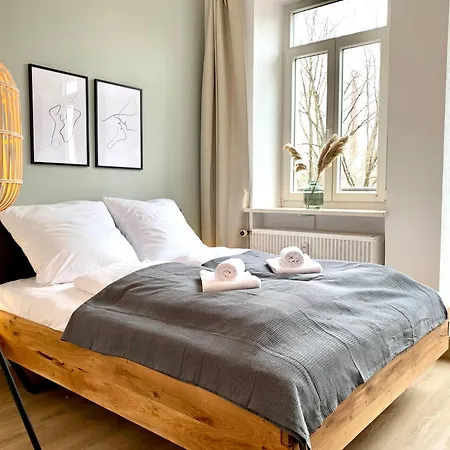 Cozy One Bedroom Apartment In Augsburg Buitenkant foto