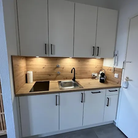 Cozy One Bedroom Apartment In Augsburg Buitenkant foto